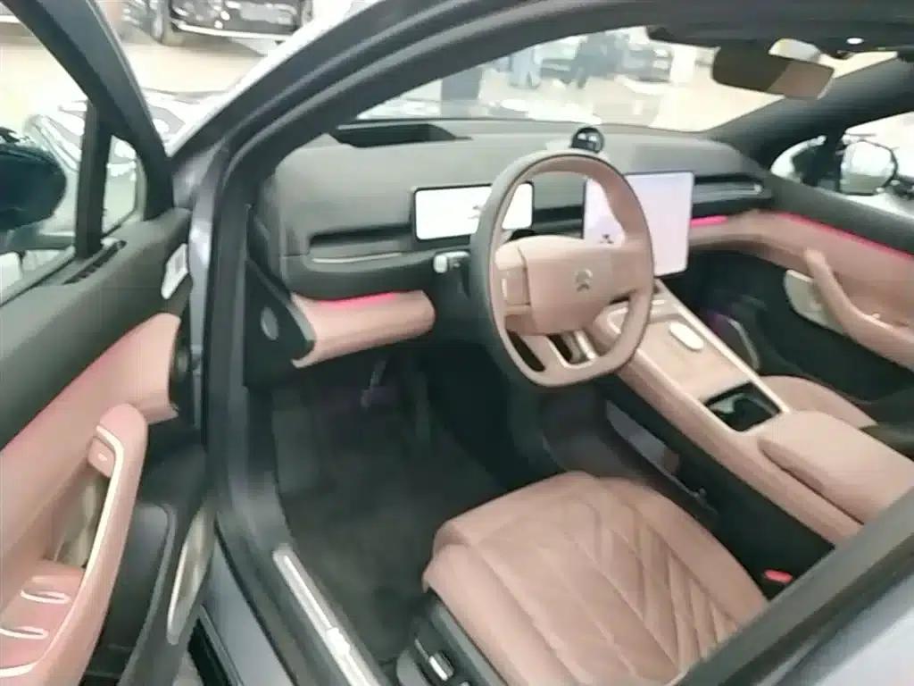 NIO EC6 2025 model 75kWh — миниатюра 15