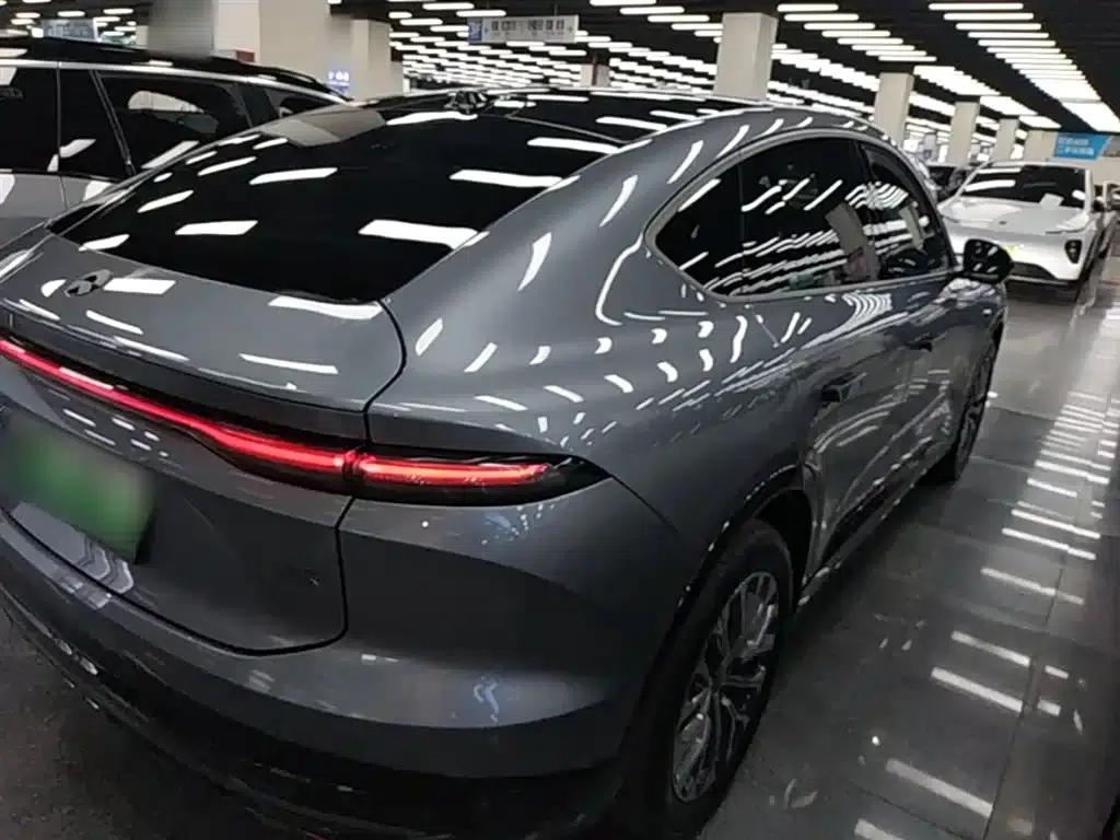 NIO EC6 2025 model 75kWh — миниатюра 7