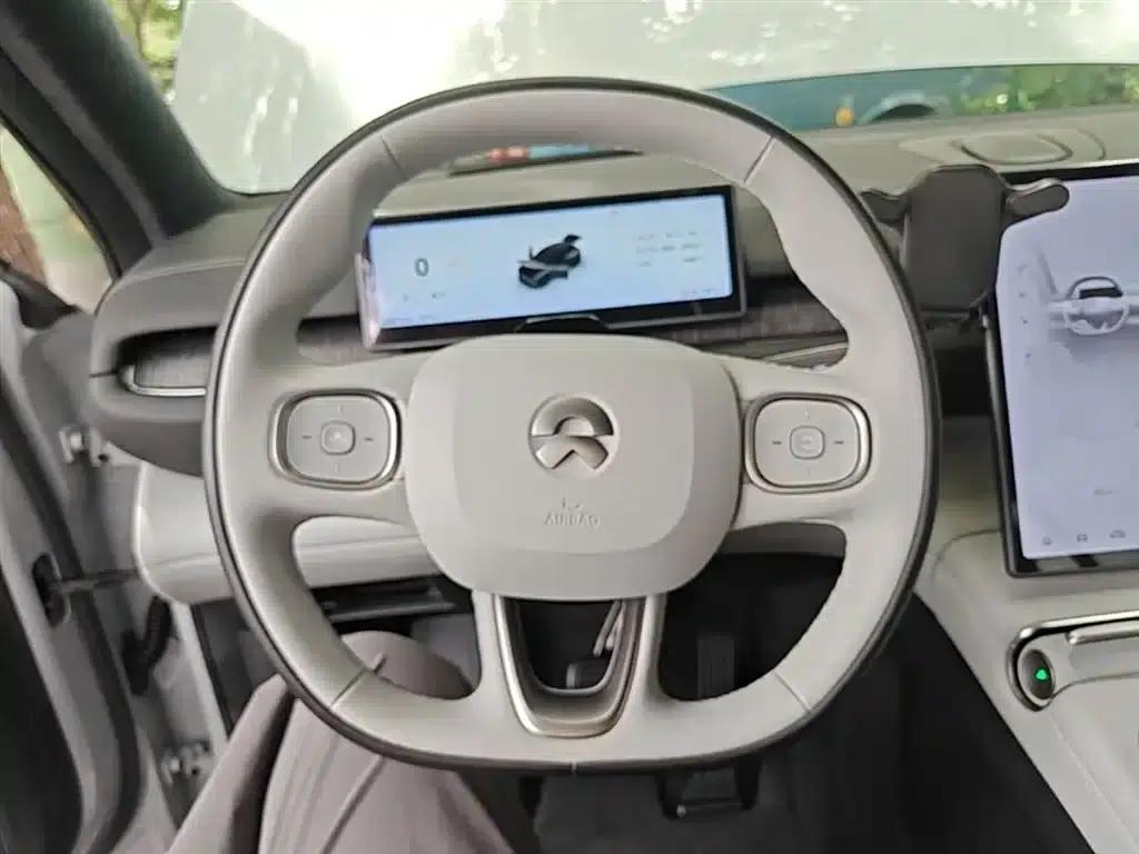NIO EC6 2024 model 75kWh — миниатюра 11