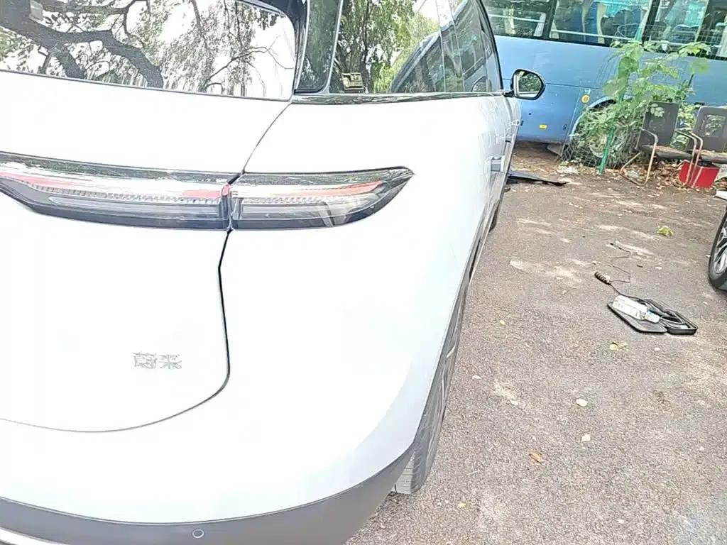 NIO EC6 2024 model 75kWh — миниатюра 8