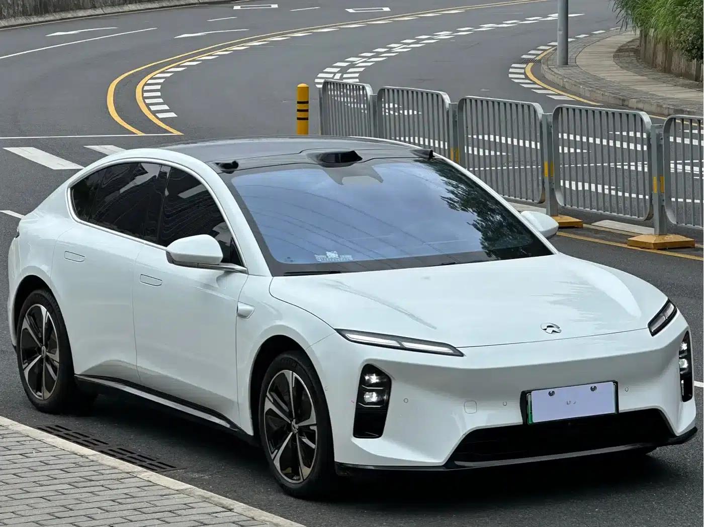 NIO ET5 2026 Model 100kWh — миниатюра 3