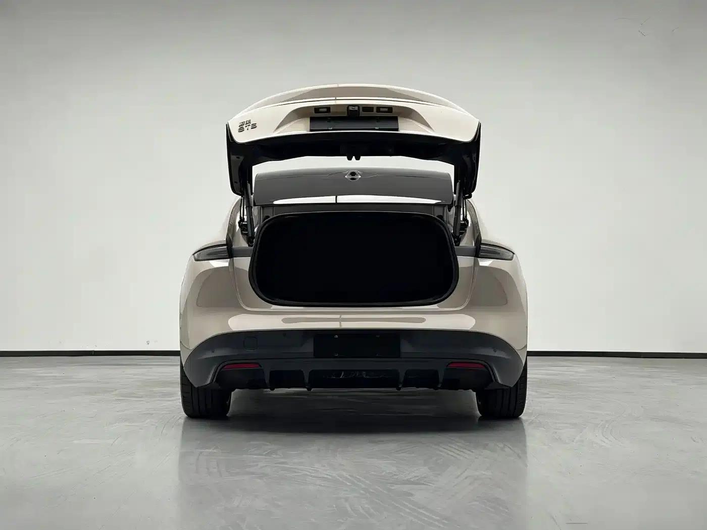 NIO ET5 2022 model 75kWh — миниатюра 2