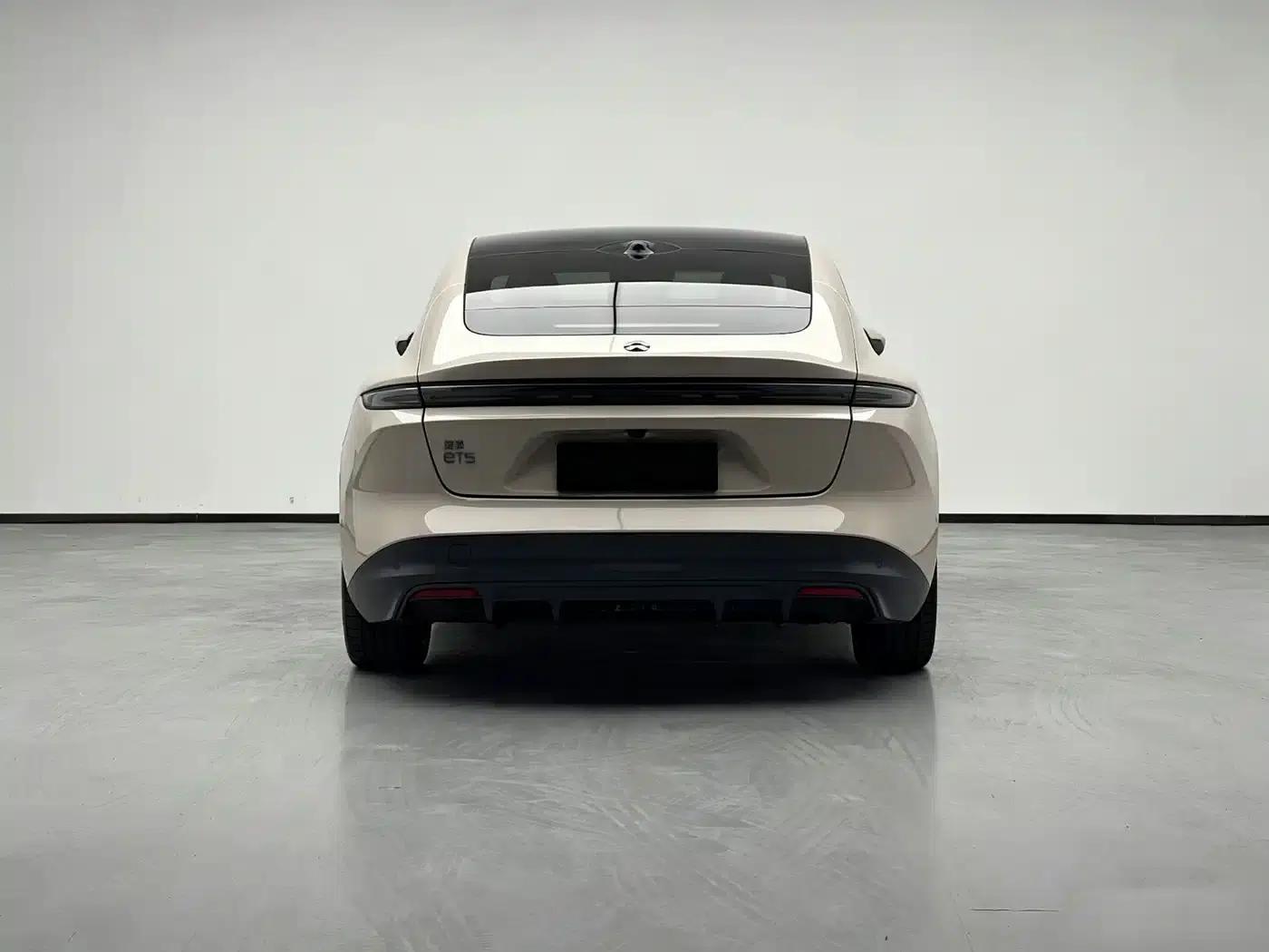 NIO ET5 2022 model 75kWh — миниатюра 5