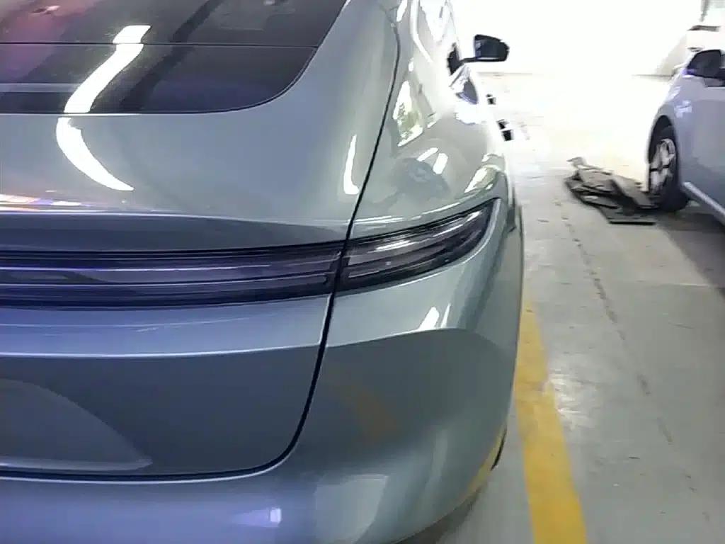 NIO ET5 2022 model 75kWh — миниатюра 8