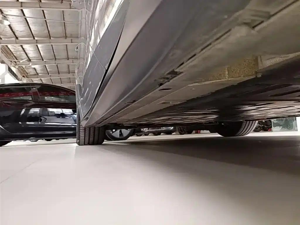 NIO ET5 2025 model 75kWh — миниатюра 22
