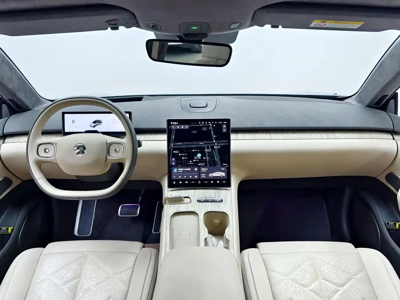 NIO ET7 2024 75kWh Executive Signature Edition — миниатюра 11