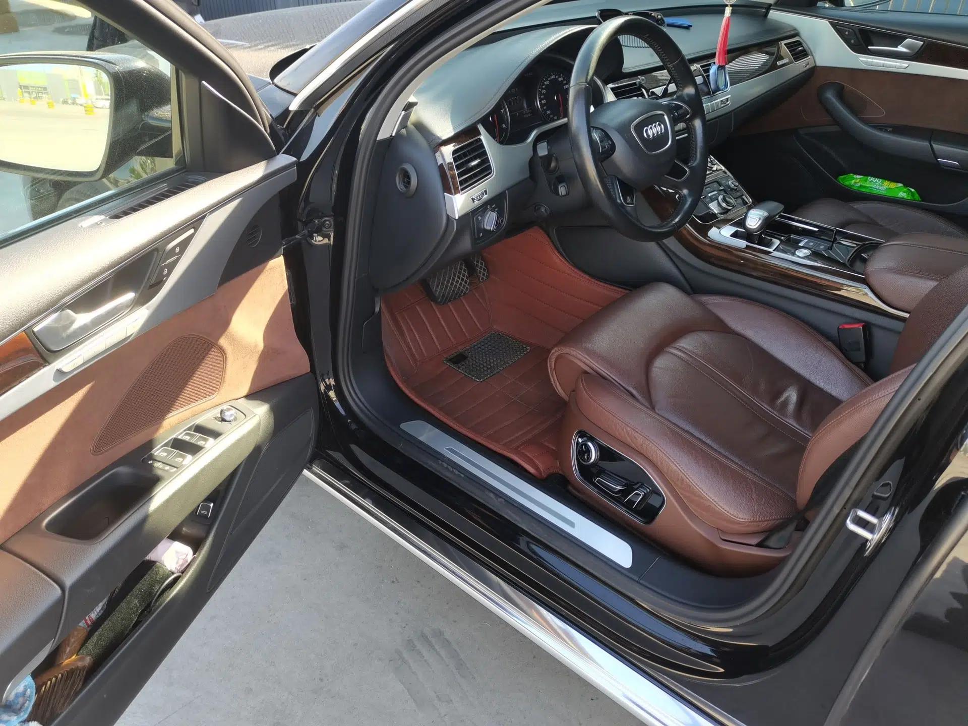Audi A8 2014 A8L 45 TFSI quattro Comfort model — миниатюра 17