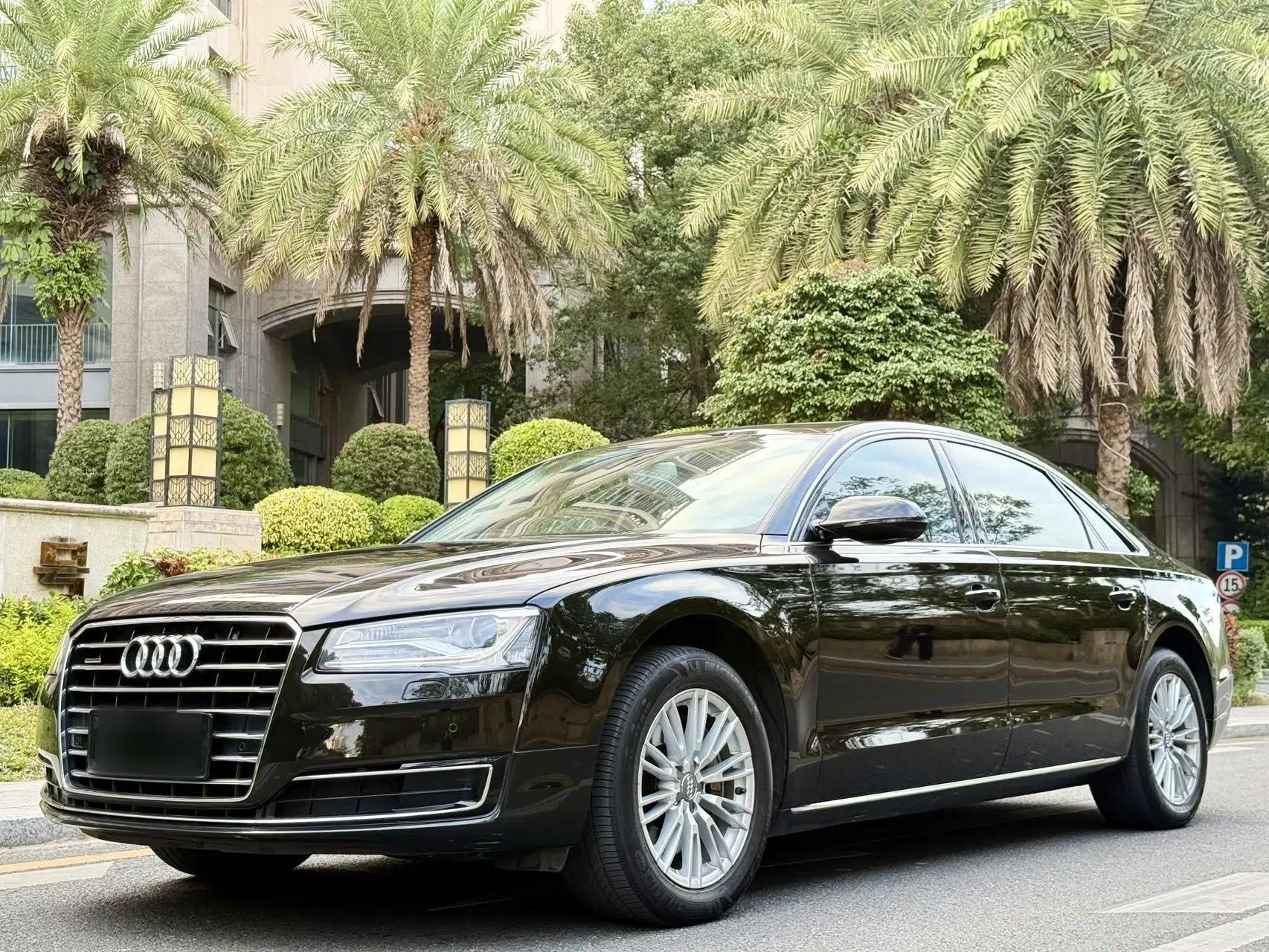 Audi A8 2014 A8L 45 TFSI quattro Comfort model — миниатюра 1