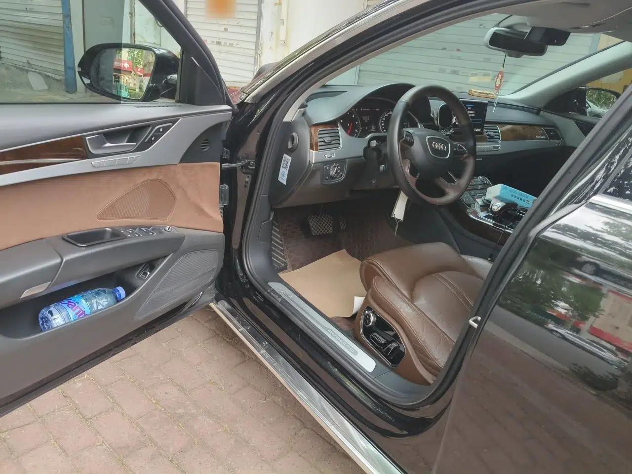 Audi A8 2014 A8L 45 TFSI quattro Comfort model — миниатюра 17