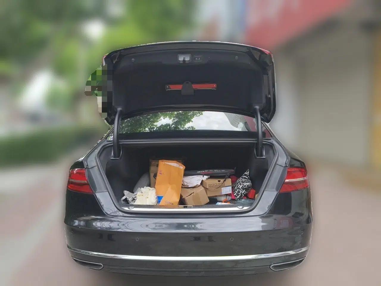 Audi A8 2014 A8L 45 TFSI quattro Comfort model — миниатюра 20