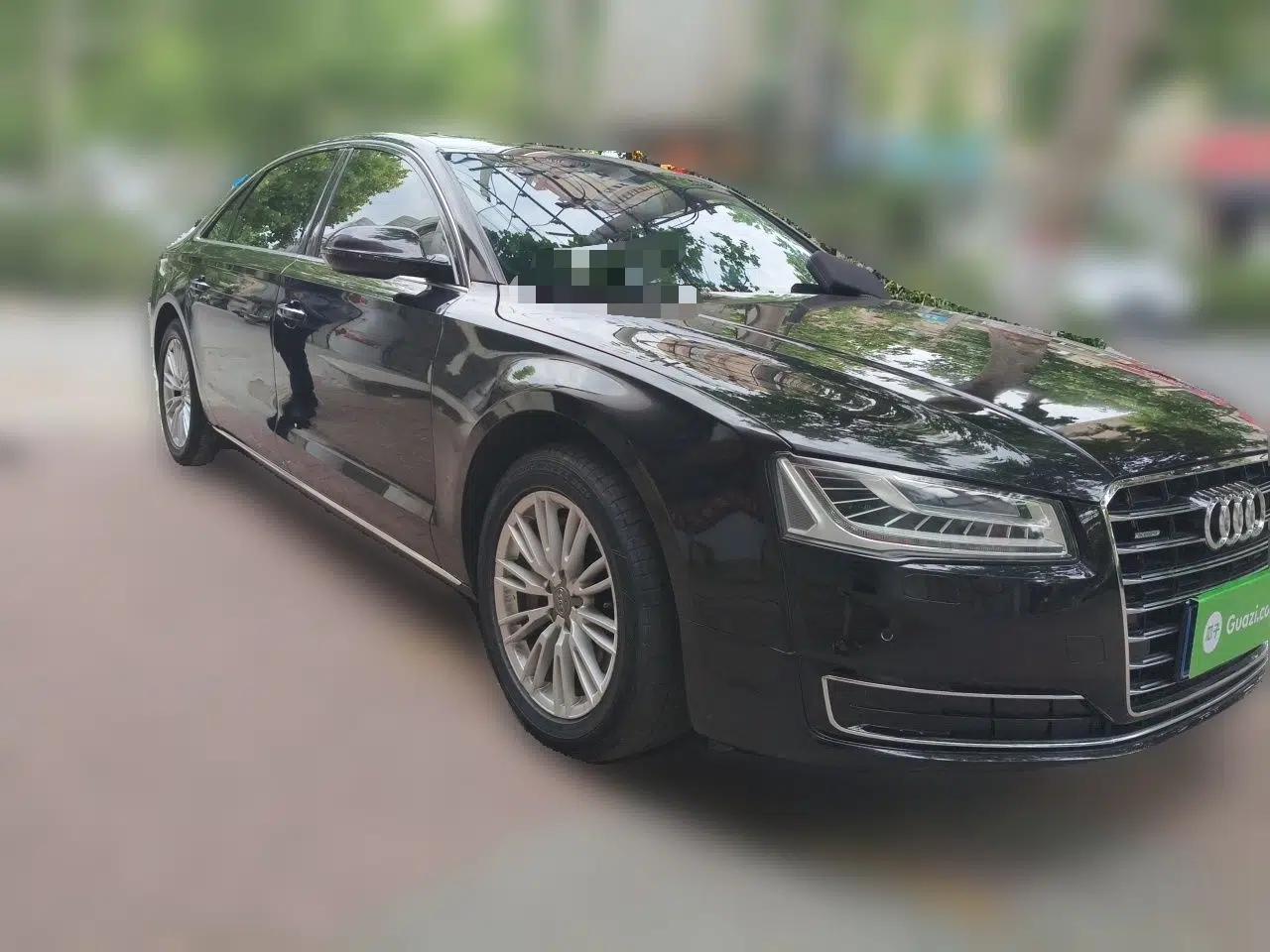 Audi A8 2014 A8L 45 TFSI quattro Comfort model — миниатюра 3