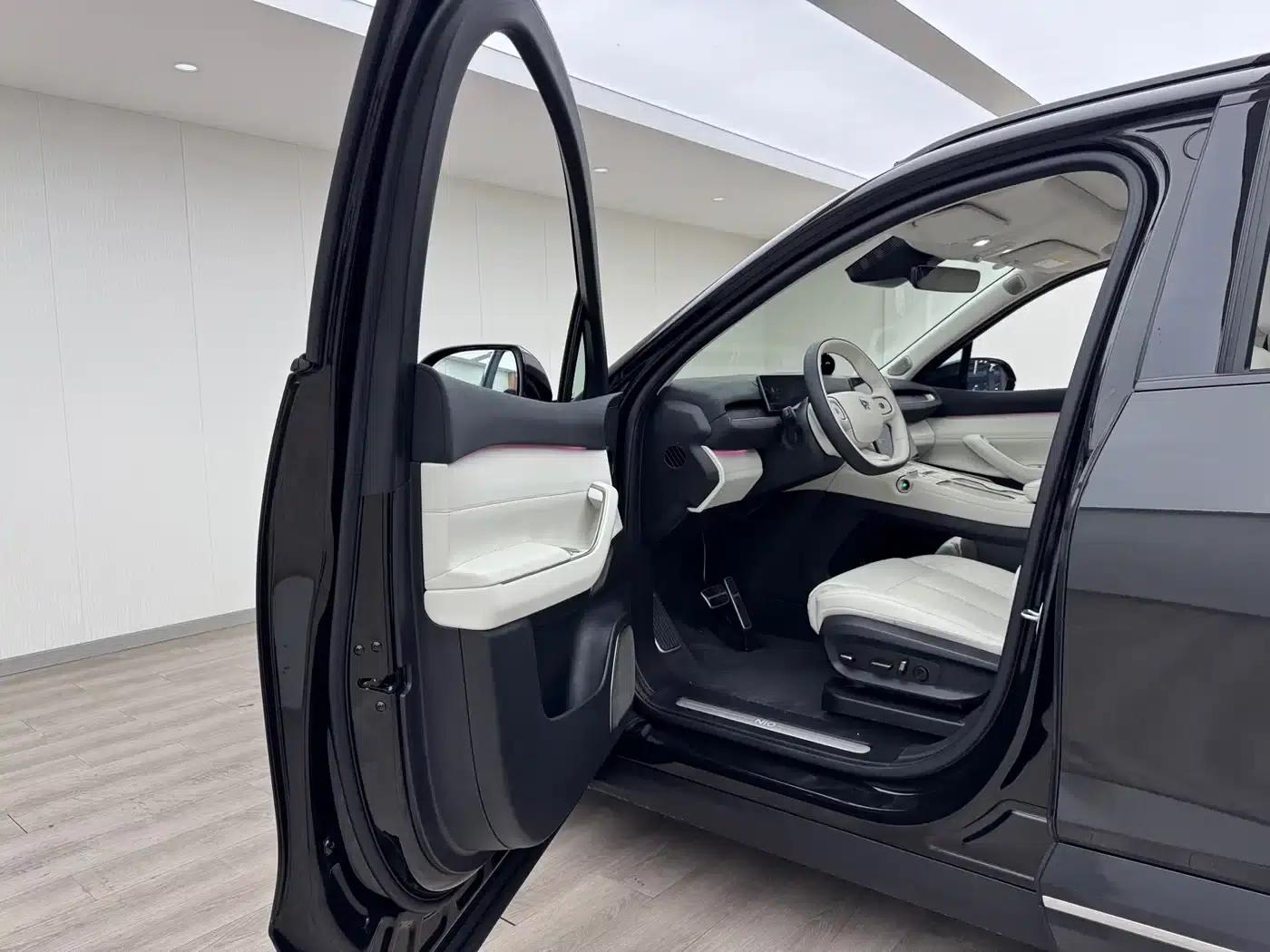 NIO ES7 2022 model 75kWh — миниатюра 20