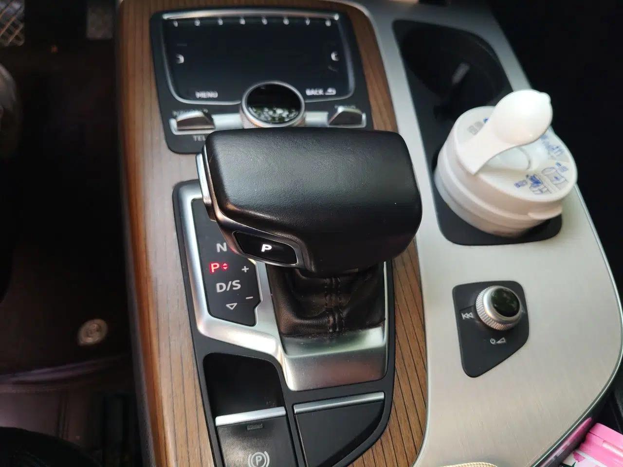 Audi Q7 2016 3.0 TFSI 7 seats parallel import — миниатюра 15