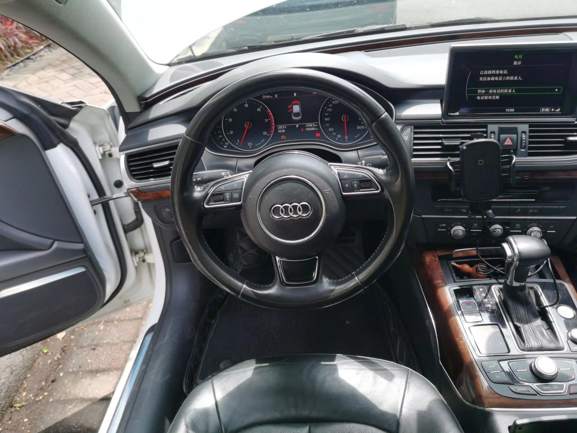 Audi A7 2012 3.0TFSI quattro Comfort Edition — миниатюра 11