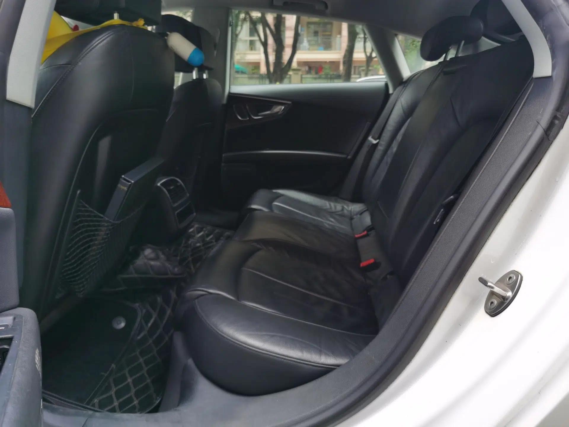 Audi A7 2012 3.0TFSI quattro Comfort Edition — миниатюра 18