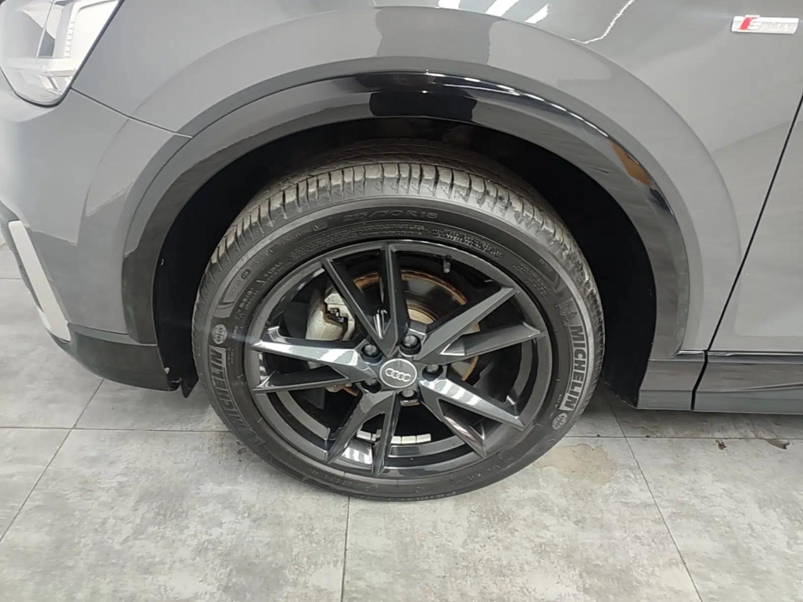 Audi Q2L 2020 35 TFSI Ambition Dynamic Edition — миниатюра 9