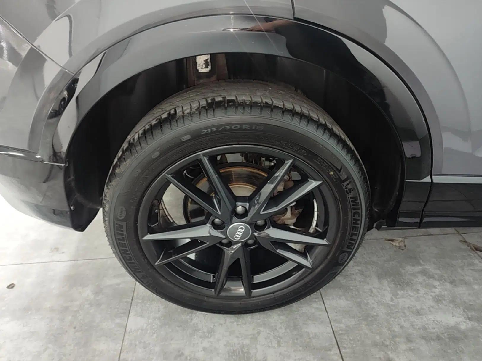 Audi Q2L 2020 35 TFSI Ambition Dynamic Edition — миниатюра 10