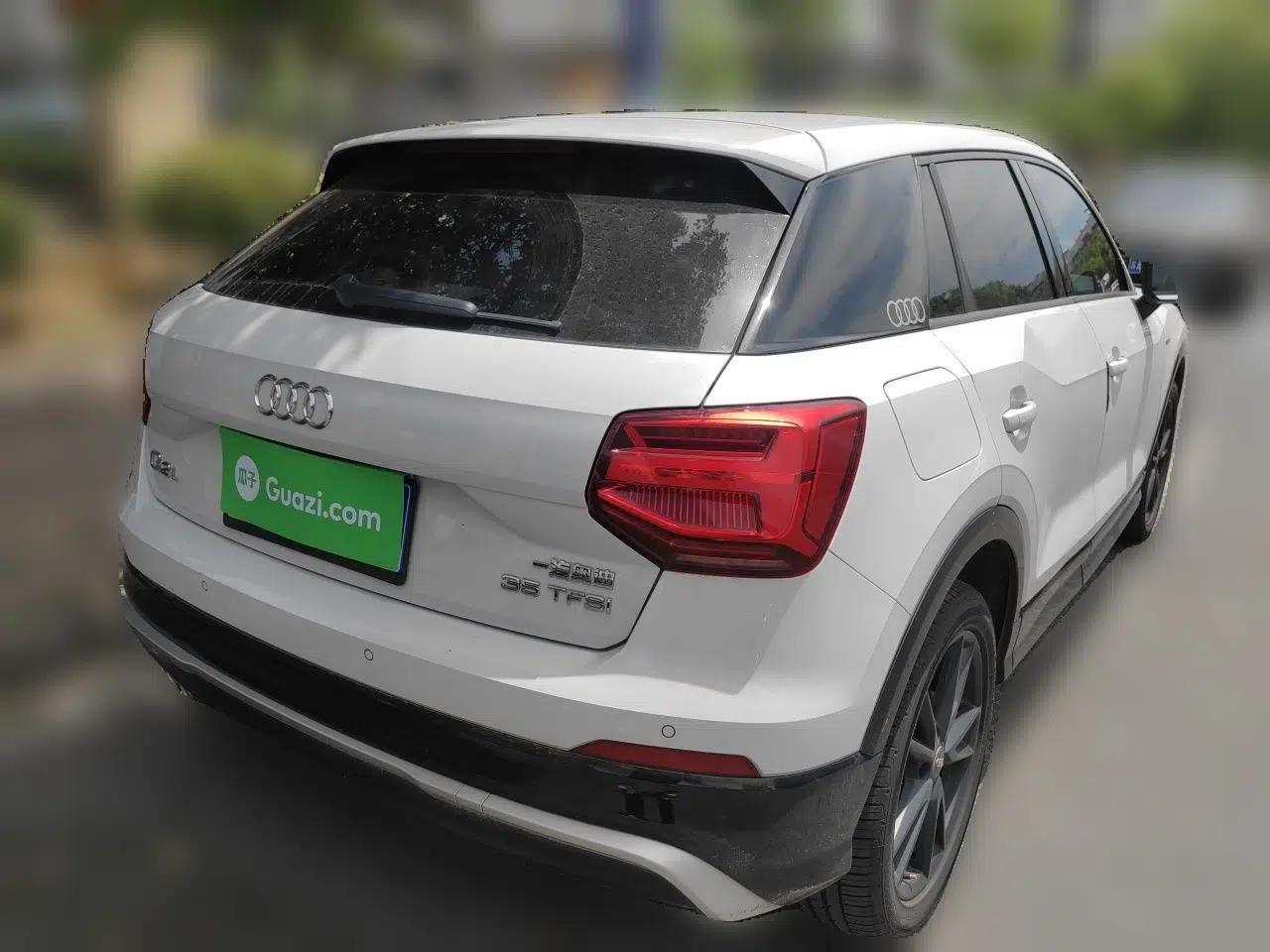 Audi Q2L 2020 35 TFSI Ambition Dynamic Edition — миниатюра 6