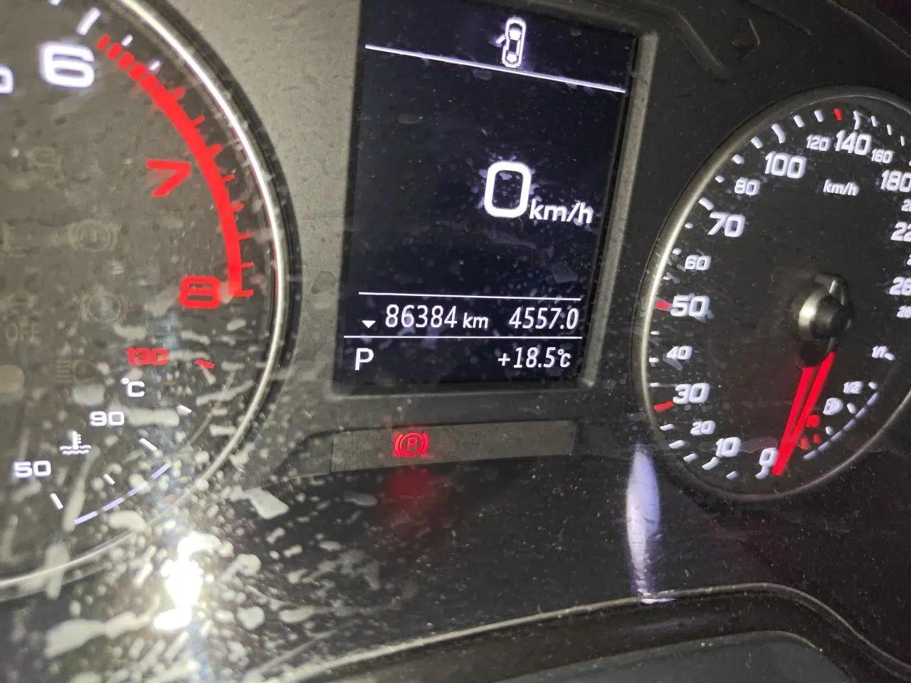 Audi Q2L 2018 35 TFSI Fashion Dynamic Version China VI Emission Standard — миниатюра 13