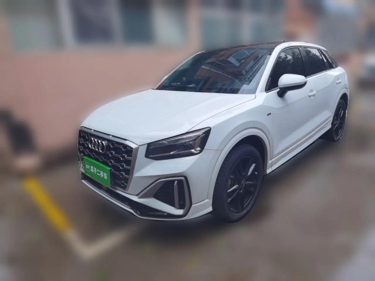 Audi Q2L 2022 35 TFSI Progressive Dynamic Edition — миниатюра 1