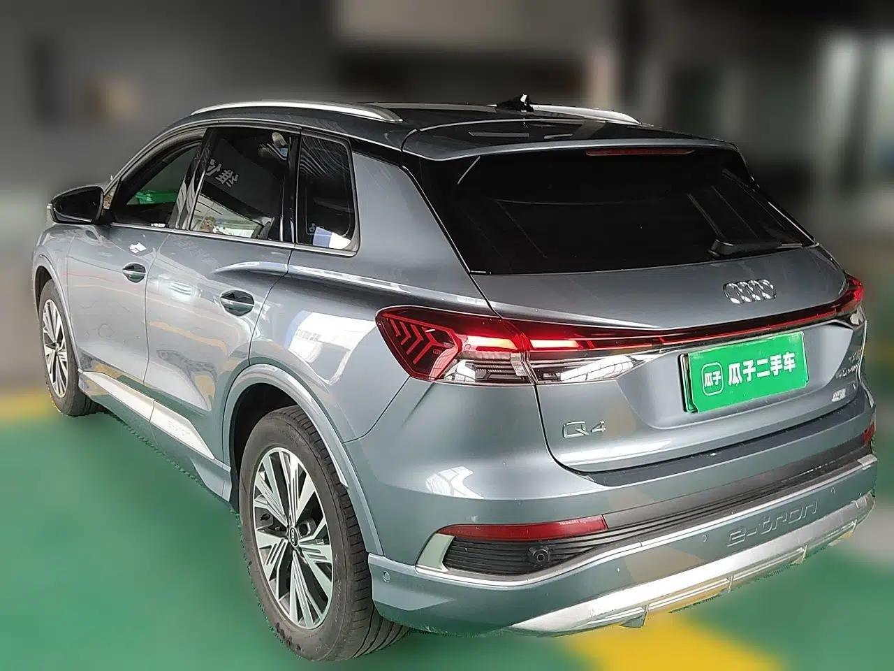 Audi Q4 e-tron 2023 40 e-tron Adventure Edition — миниатюра 4