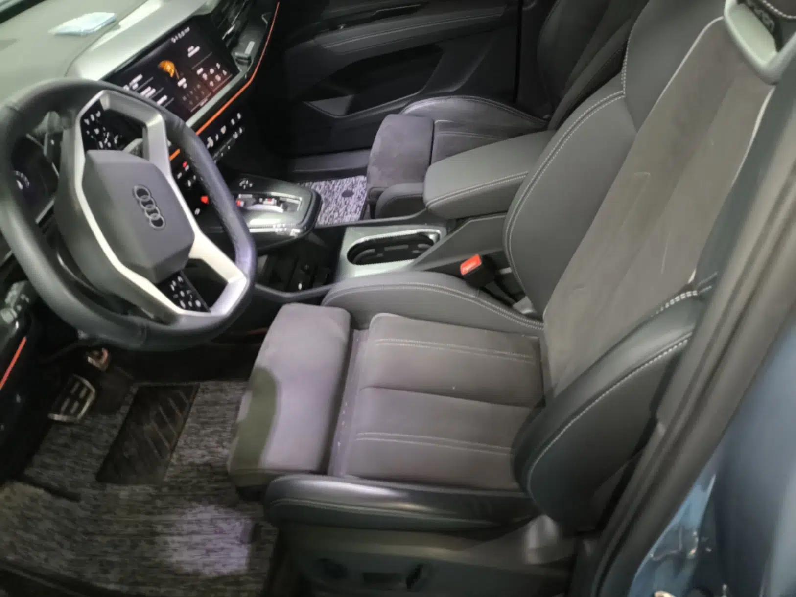 Audi Q4 e-tron 2023 40 e-tron Creation Edition Midnight — миниатюра 17