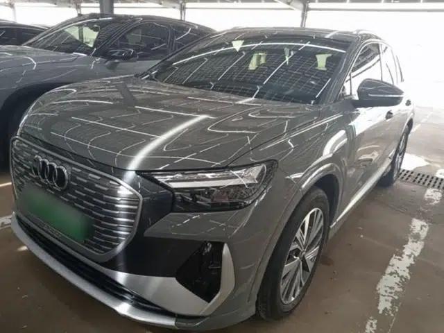 Audi Q4 e-tron 2023 40 e-tron Adventure Edition