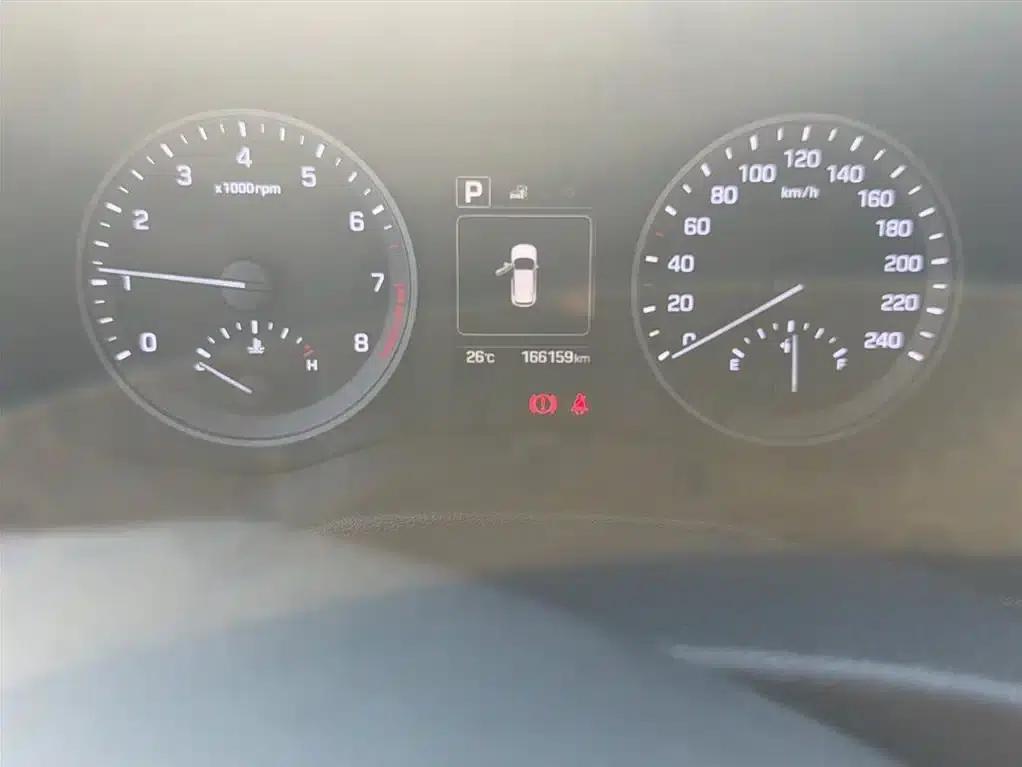 Tucson 2015 1.6T Dual-Clutch Two-Wheel Drive Intelligent Model — миниатюра 11
