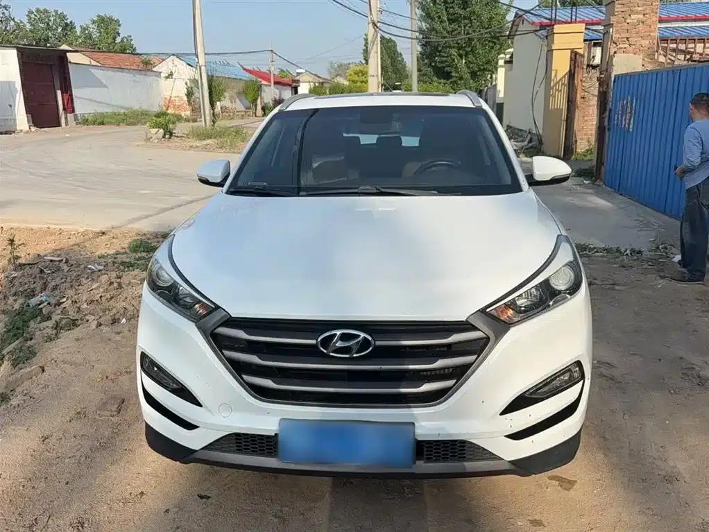 Tucson 2015 1.6T Dual-Clutch Two-Wheel Drive Intelligent Model — миниатюра 3