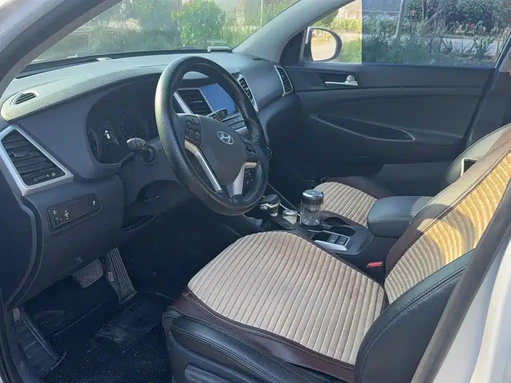 Tucson 2015 1.6T Dual-Clutch Two-Wheel Drive Intelligent Model — миниатюра 10