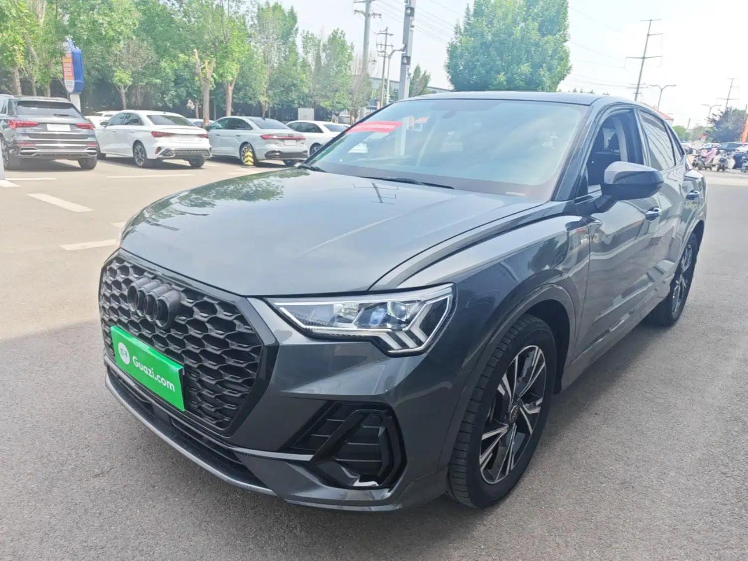 Audi Q3 Sportback 2023 Updated 40 TFSI Fashion Version — миниатюра 1