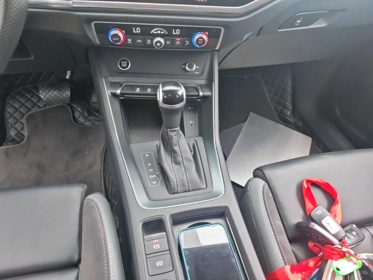 Audi Q3 Sportback 2023 Updated 40 TFSI Fashion Version — миниатюра 17