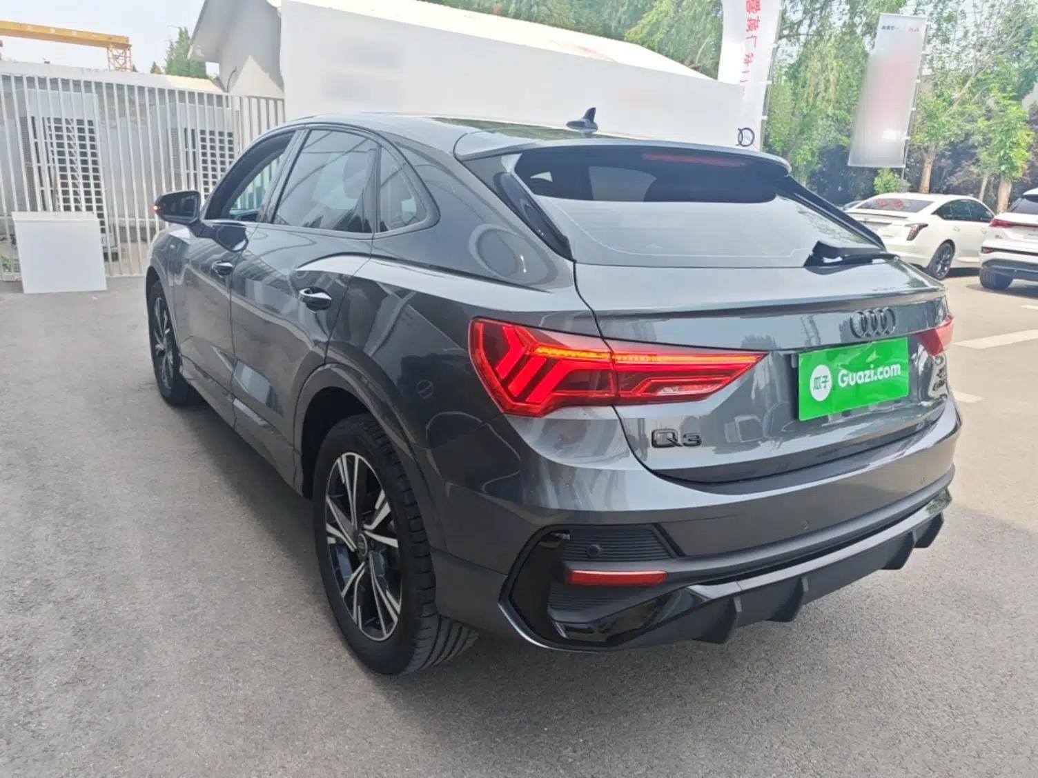 Audi Q3 Sportback 2023 Updated 40 TFSI Fashion Version — миниатюра 4