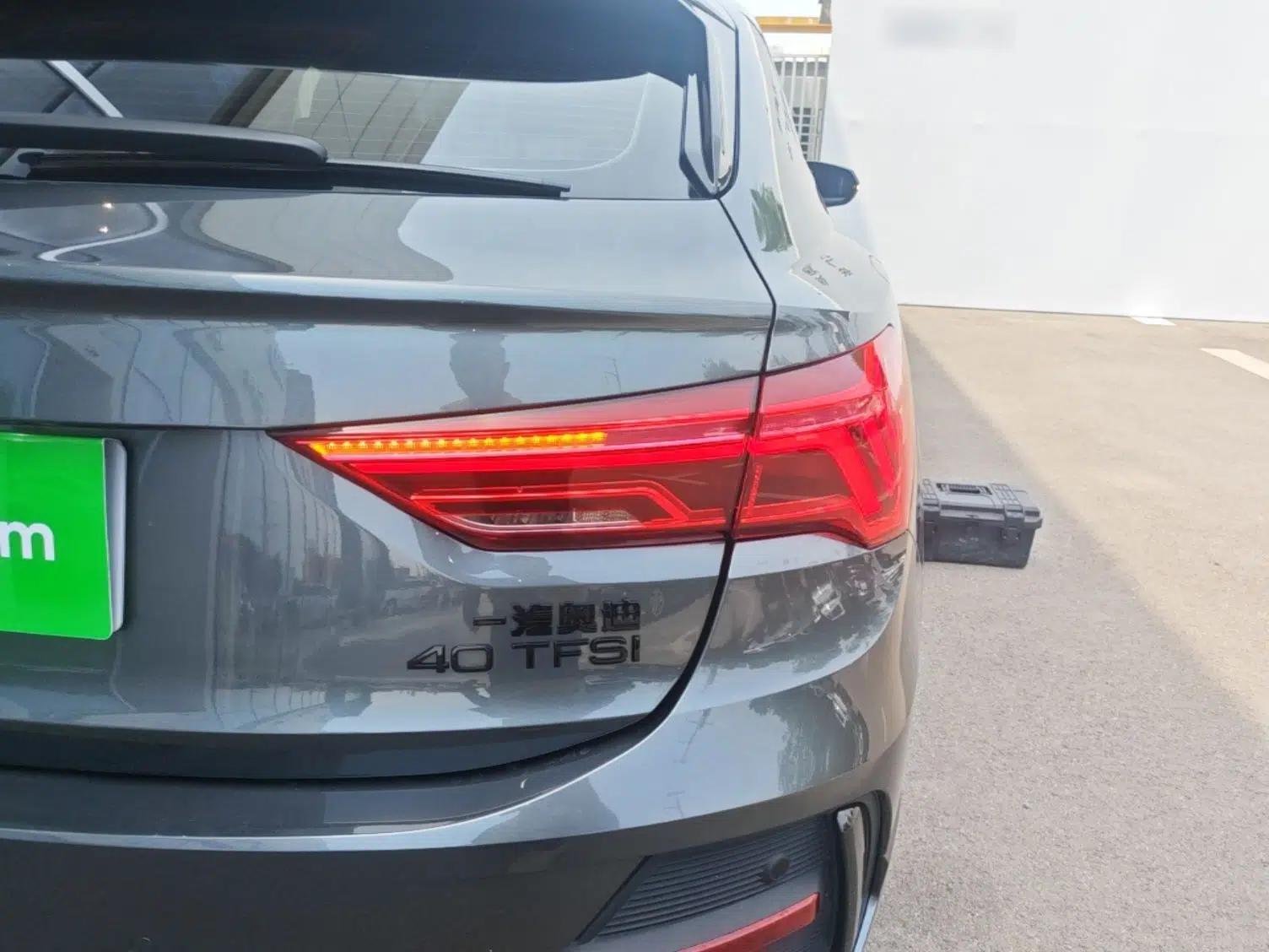 Audi Q3 Sportback 2023 Updated 40 TFSI Fashion Version — миниатюра 7