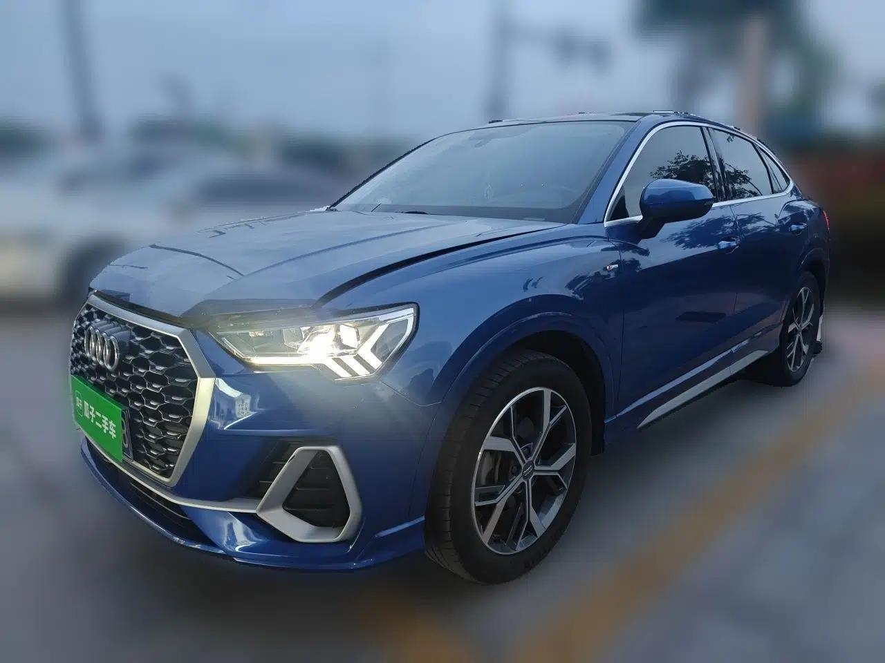Audi Q3 Sportback 2020 40 TFSI Fashion Model — миниатюра 1