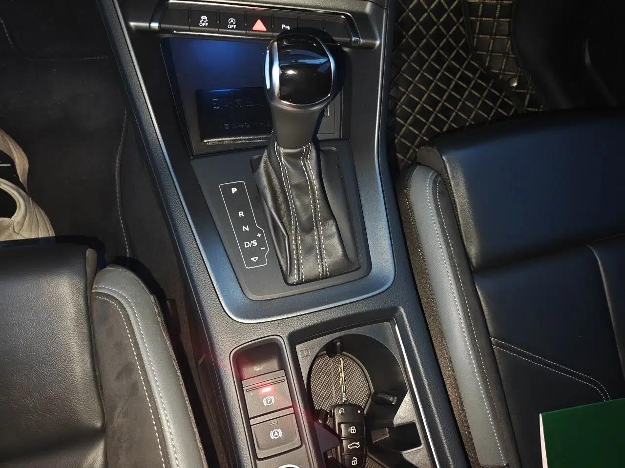 Audi Q3 Sportback 2020 40 TFSI Fashion Model — миниатюра 15