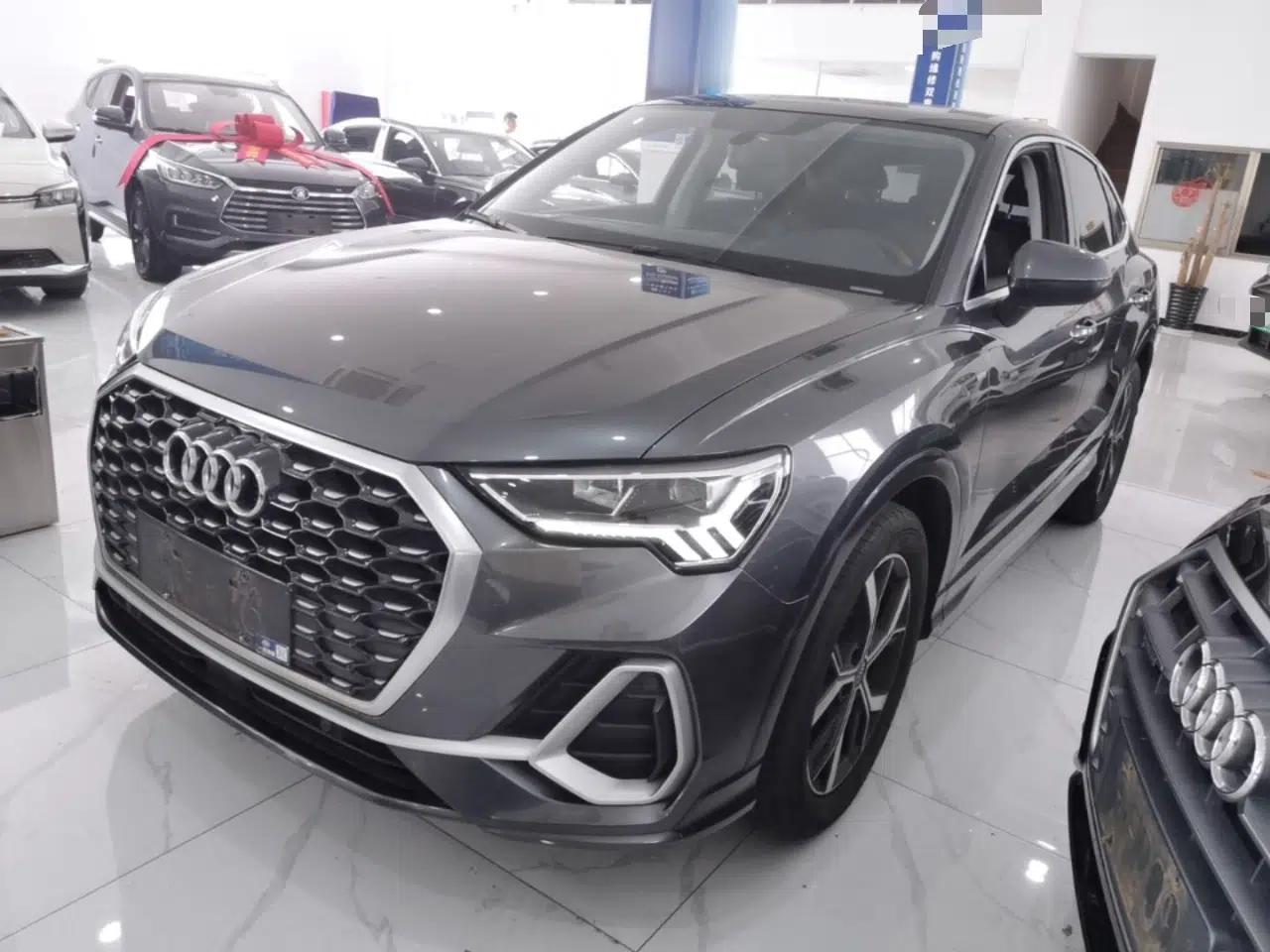 Audi Q3 Sportback 2020 40 TFSI Fashion Model — миниатюра 1