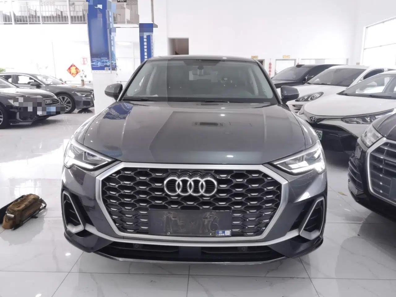 Audi Q3 Sportback 2020 40 TFSI Fashion Model — миниатюра 2