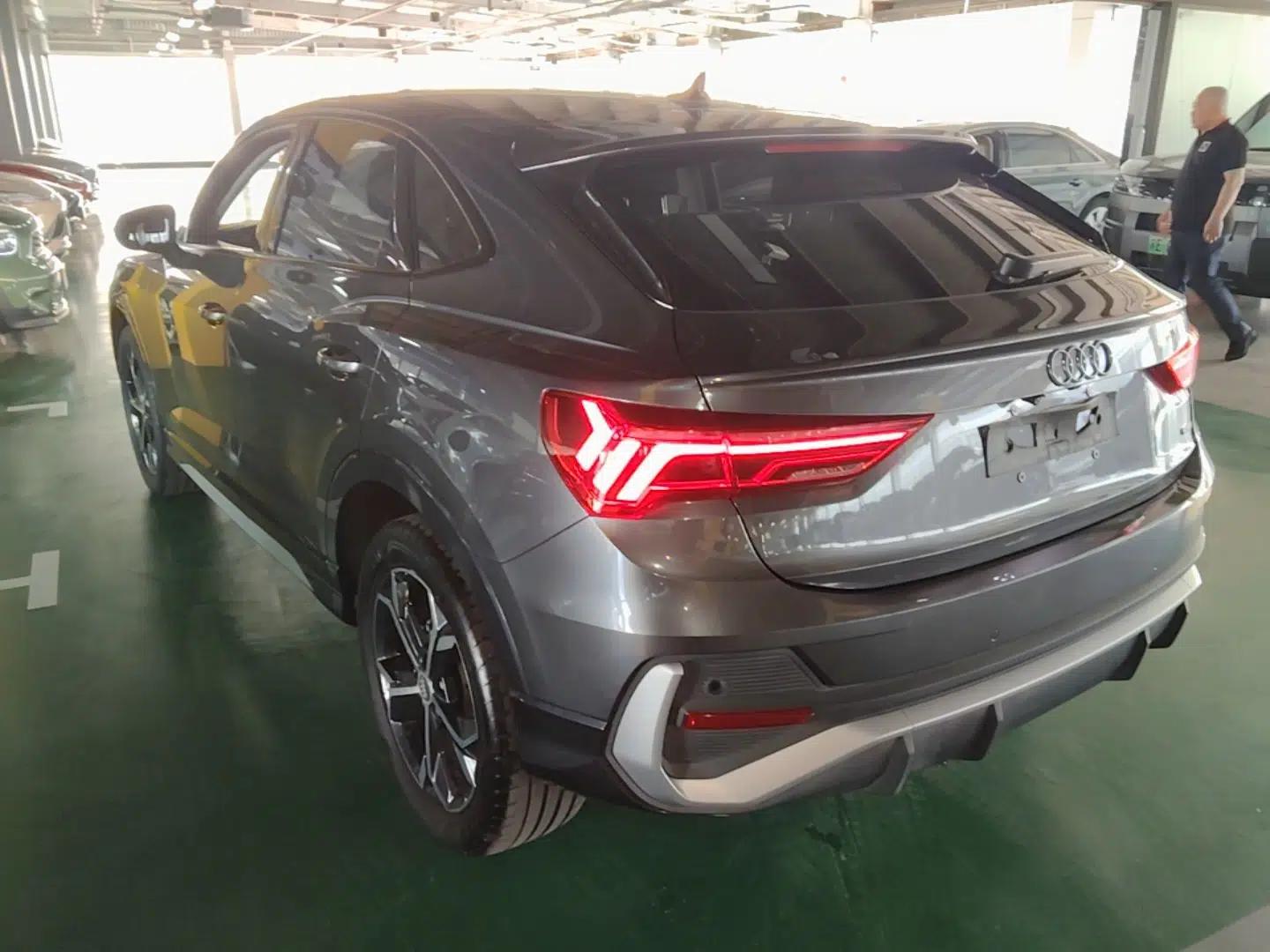 Audi Q3 Sportback 2020 45 TFSI quattro Fashion Edition — миниатюра 4