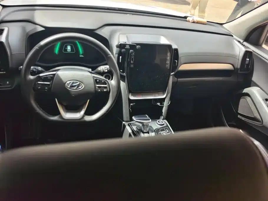 Beijing Hyundai ix35 2021 2.0L Automatic 2WD GLS Leading Edition — миниатюра 12