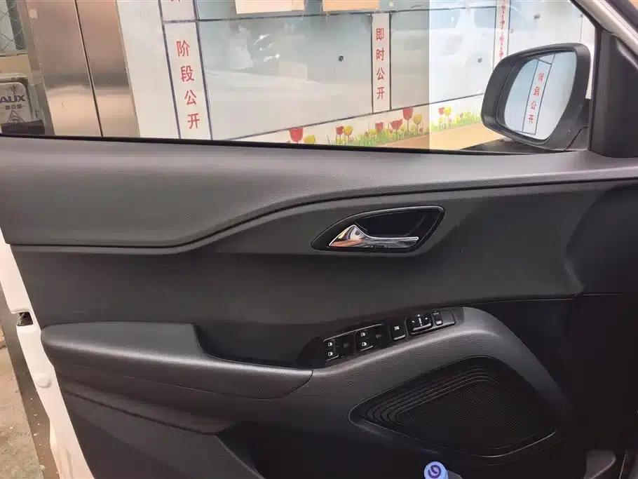 Beijing Hyundai ix35 2021 2.0L Automatic 2WD GLS Leading Edition — миниатюра 7