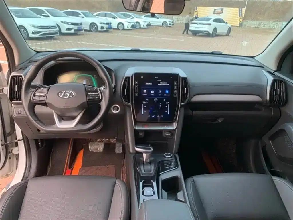 Beijing Hyundai ix35 2021 240TGDi DCT 2WD GLS Leading Edition — миниатюра 7
