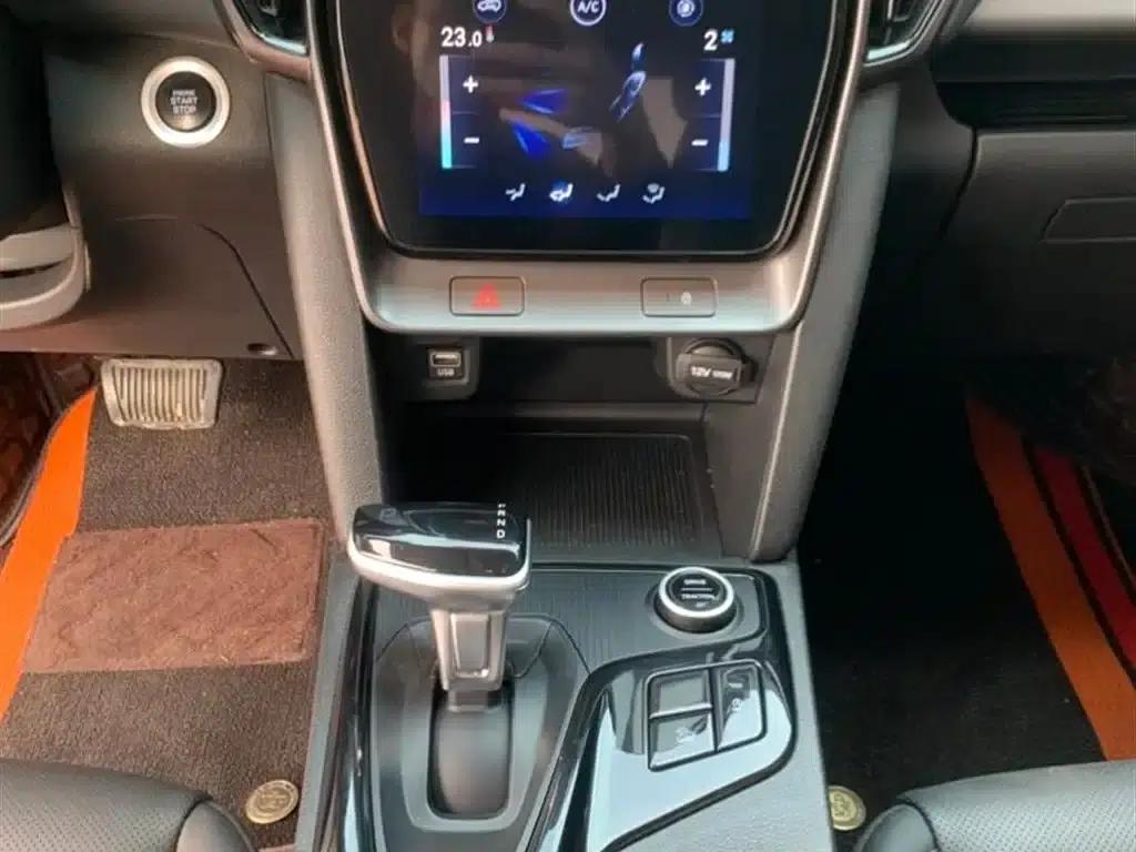 Beijing Hyundai ix35 2021 240TGDi DCT 2WD GLS Leading Edition — миниатюра 9