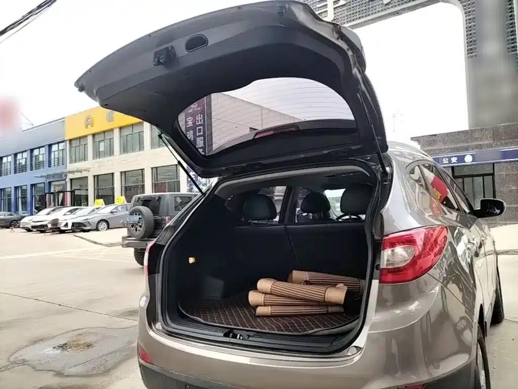 Beijing Hyundai ix35 2013 2.0L Automatic 2WD Smart GLS (National IV Emission Standard) — миниатюра 19