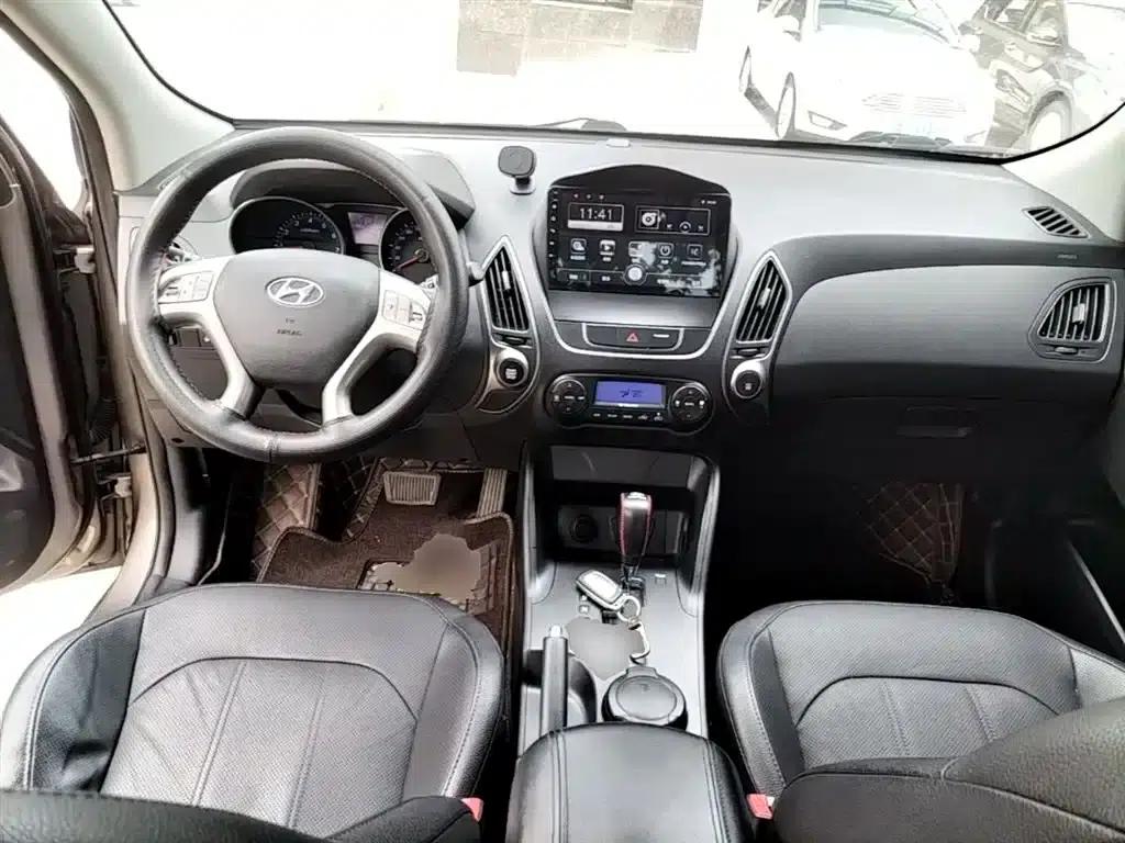 Beijing Hyundai ix35 2013 2.0L Automatic 2WD Smart GLS (National IV Emission Standard) — миниатюра 10