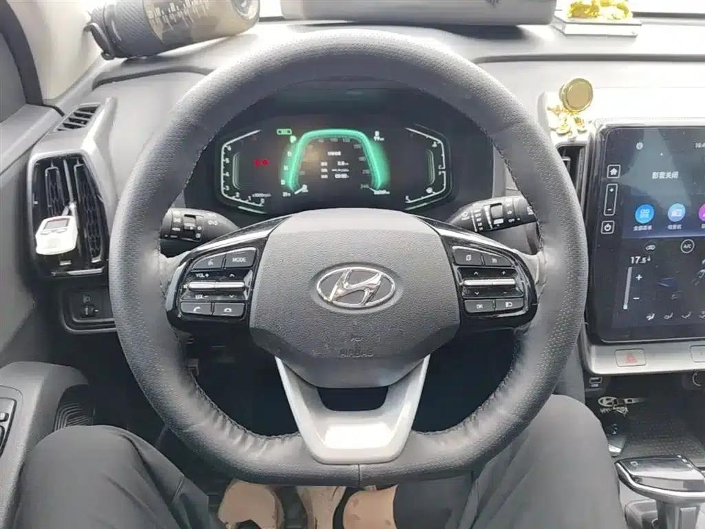 Beijing Hyundai ix35 2021 2.0L Automatic 2WD GLS Leading Edition — миниатюра 11
