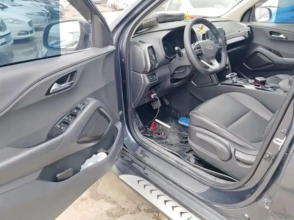 Beijing Hyundai ix35 2021 2.0L Automatic 2WD GLS Leading Edition — миниатюра 16
