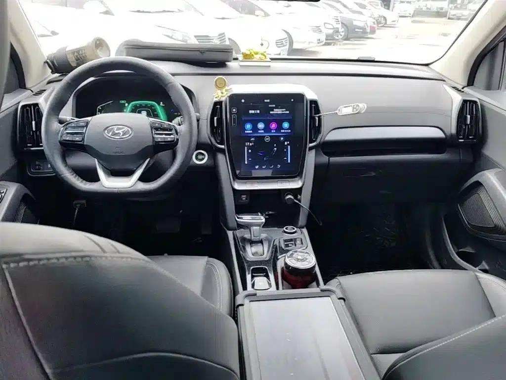 Beijing Hyundai ix35 2021 2.0L Automatic 2WD GLS Leading Edition — миниатюра 10