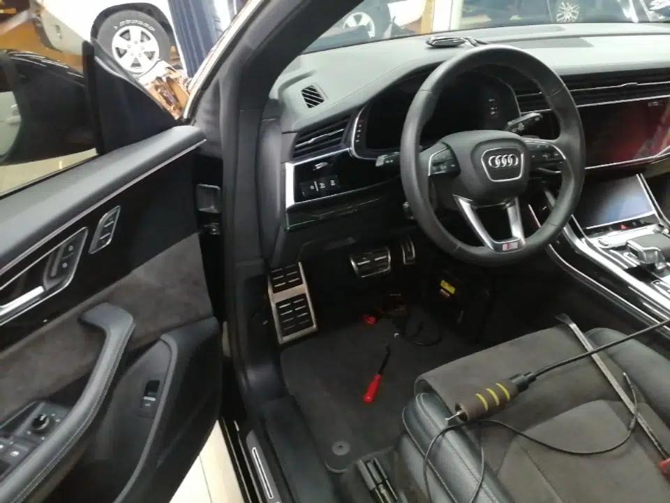 Audi Q8 2021 55 TFSI Prestige Dynamic Edition — миниатюра 19