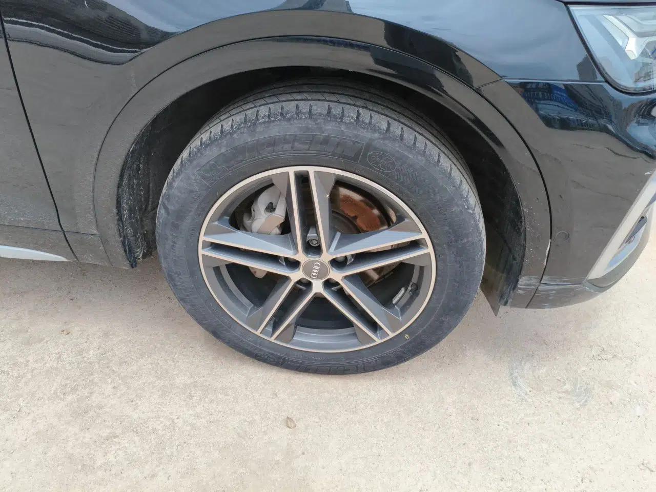 Audi Q5L Sportback 2021 40 TFSI Fashion Model — миниатюра 8
